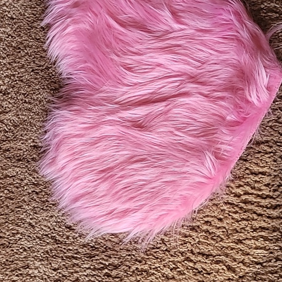 Plush Heart Shaped Rug Plush Heart Shaped Rug Plush Heart Shaped Rug shaggy rug - Picture 6 of 9